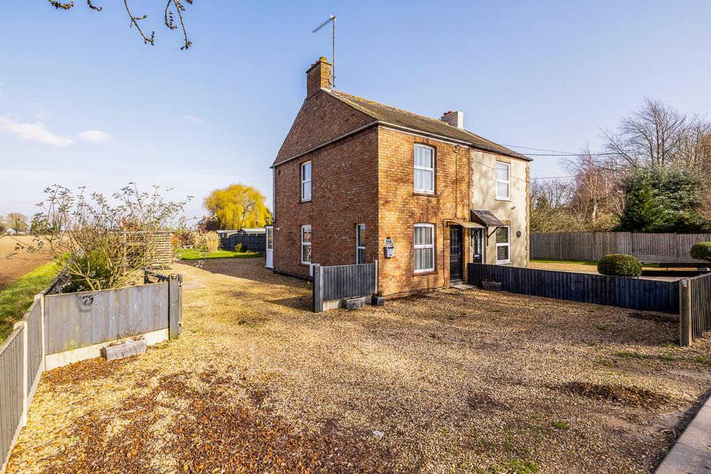 156 High Road (Spalding)-5.jpg