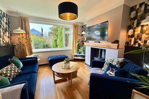 3 bedroom semi-detached house for sale, Dystelegh Road, Disley
