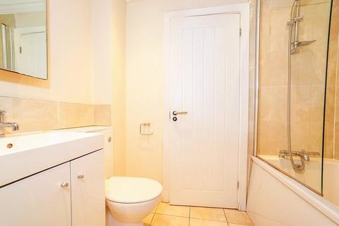 1 bedroom detached house to rent, Emily Gardens, Devon PL4