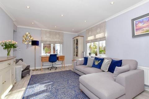 undefined, Edward Court, Sevenoaks TN14
