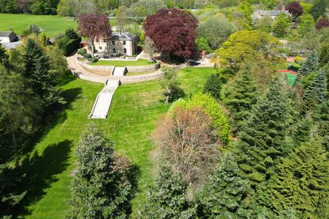 6 bedroom detached house for sale, Arkenley Lane, Almondbury, HD4