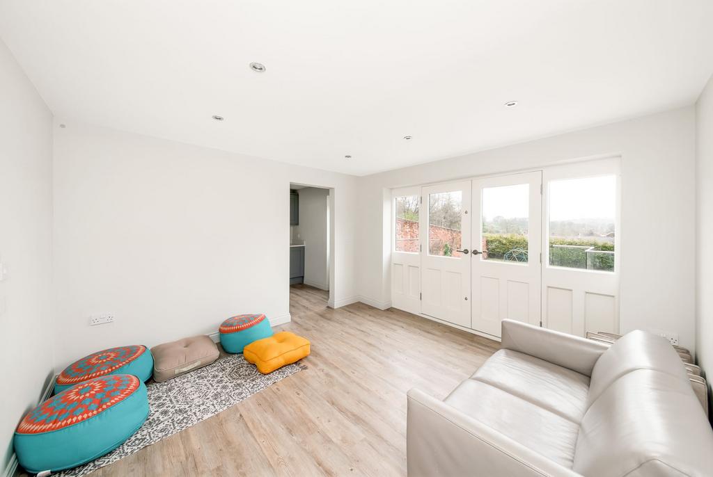 Garden room