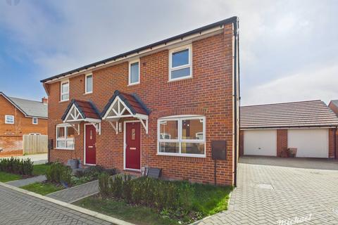 3 bedroom semi-detached house for sale, Cranesbill Way, Kingsbrook