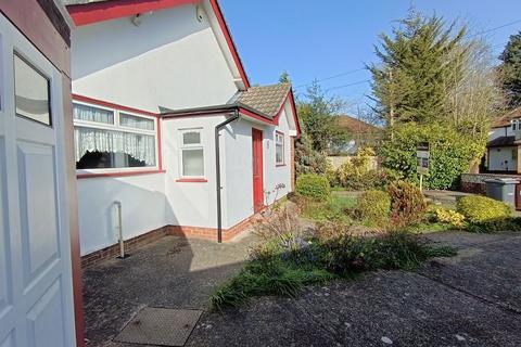 3 bedroom bungalow for sale, Hillview Close, Hatch End HA5