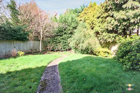 3 bedroom bungalow for sale, Hillview Close, Hatch End HA5