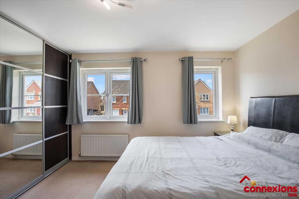 Bedroom One (3)
