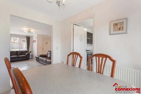 4 bedroom detached house for sale, Tannin Crescent, Ballerup Village, EAST KILBRIDE