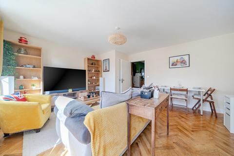 undefined, Faires Close, Southwater, Horsham, RH13