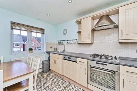 3 bedroom terraced house for sale, Callaghan Drive, Tividale, Oldbury