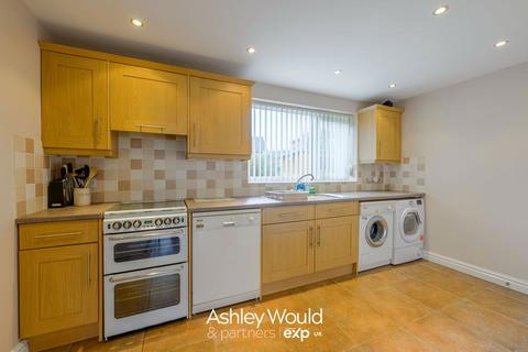 3 bedroom semi-detached house for sale, Wake Green Road, Tipton DY4