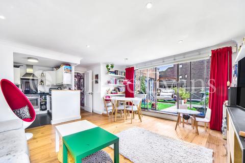 2 bedroom flat for sale, Cumberland Mills, Isle Of Dogs, London, E14