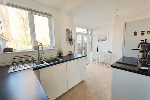 3 bedroom semi-detached house for sale, Elmay Road, Sheldon, Birmingham