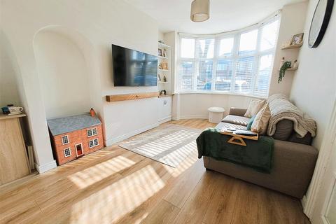 3 bedroom semi-detached house for sale, Elmay Road, Sheldon, Birmingham