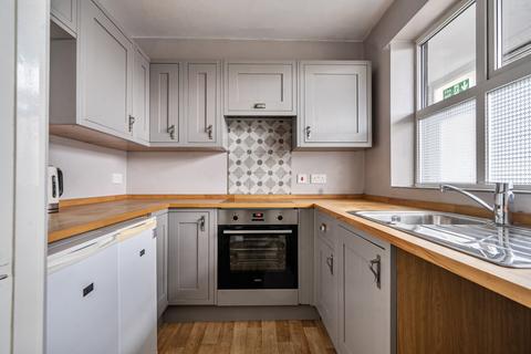 2 bedroom flat for sale, Brighton Road, Lancing, West Sussex, BN15