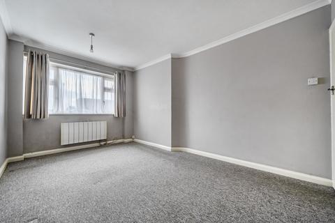 2 bedroom flat for sale, Brighton Road, Lancing, West Sussex, BN15
