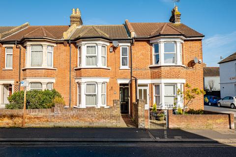 3 bedroom terraced house for sale, Rectory Grove, Leigh-on-sea, SS9