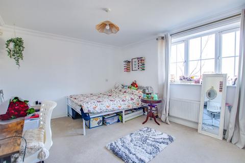 2 bedroom apartment for sale, Fernhill Lane, New Milton, BH25
