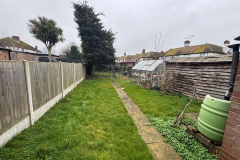 3 bedroom semi-detached house for sale, Argyle Avenue, Margate CT9