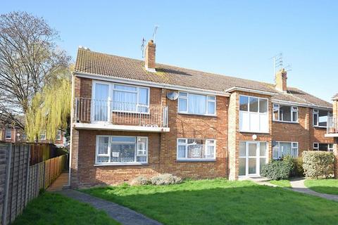 2 bedroom ground floor flat for sale, Mead Court, Herbert Road, Clacton-on-Sea, Essex, CO15 3BG