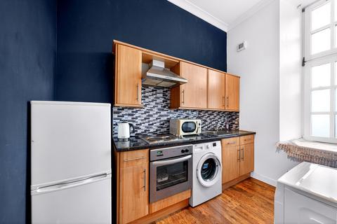 undefined, Weavers Way, Tillicoultry FK13