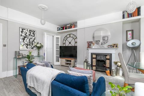 1 bedroom apartment for sale, Eastgate Street, Winchester, SO23