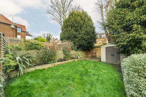 4 bedroom maisonette for sale, Cholmeley Park, London N6