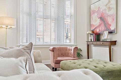 2 bedroom flat for sale, Leyden Street, Flat 0/1, Maryhill, Glasgow, G20 9TJ