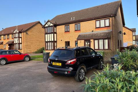 1 bedroom terraced house for sale, Lindisfarne Close, St Neots PE19