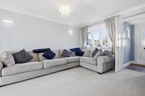 3 bedroom semi-detached house for sale, The Green, Orsett RM16