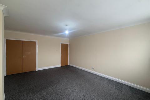 1 bedroom apartment to rent, Cranbrook Road, Ilford