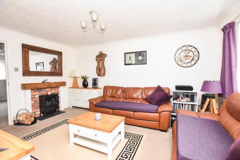 2 bedroom apartment for sale, Thornborough Avenue, South Woodham Ferrers