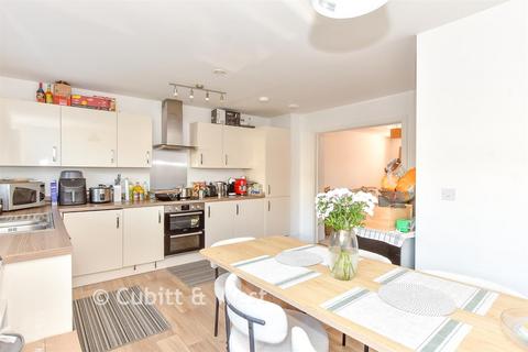 undefined, North Mead, Chichester, West Sussex