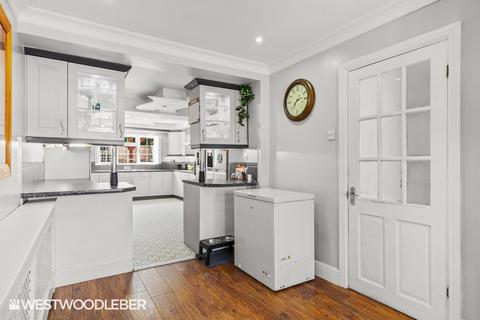 undefined, Beechfield, Hoddesdon EN11