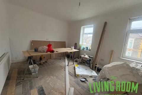 undefined, Moy Road, Roath, Cardiff