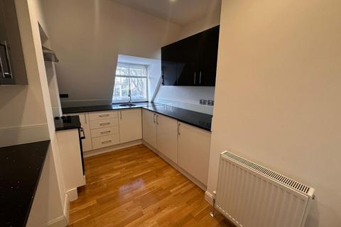 1 bedroom flat to rent, London Road, Isleworth TW7