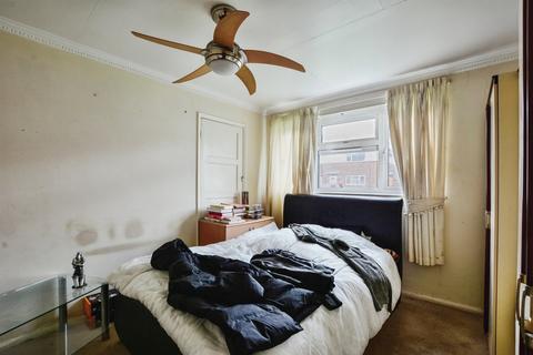 undefined, Elizabeth Road, Boston