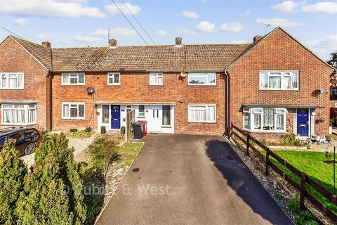 4 bedroom terraced house for sale, Oliver Whitby Road, Chichester PO19