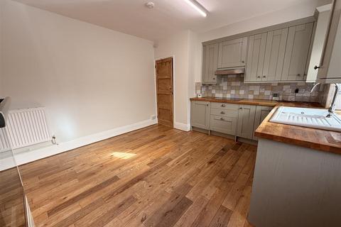 3 bedroom detached house to rent, East Bergholt, Colchester
