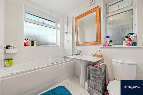 3 bedroom end of terrace house for sale, Jubilee Road, Perivale, Middlesex, UB6