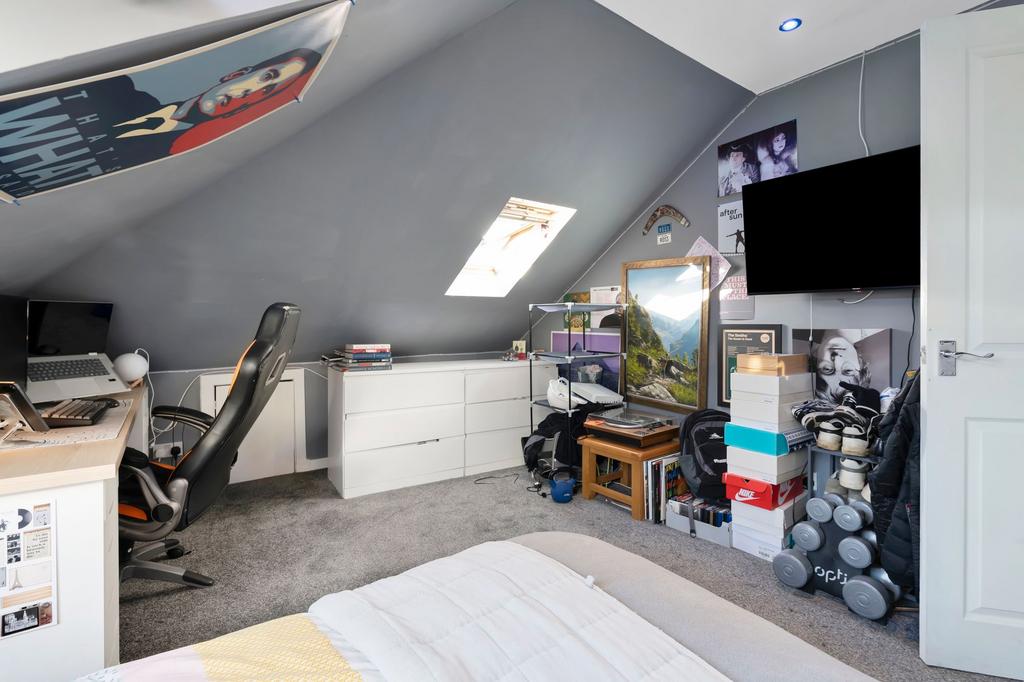 Bedroom 5