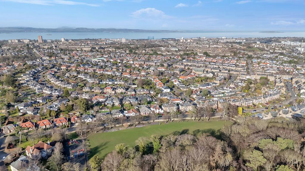 Ravelston Park drone