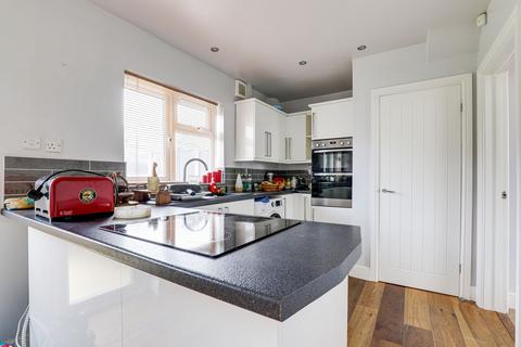 3 bedroom terraced house for sale, Greenwood Road, Nottingham NG3