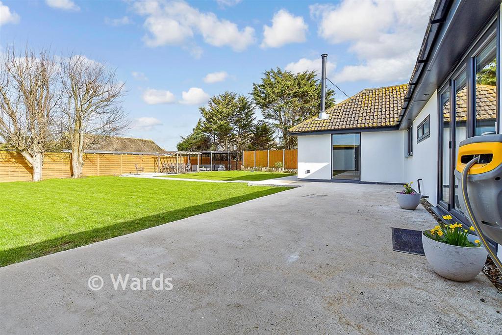 Patio / Decking
