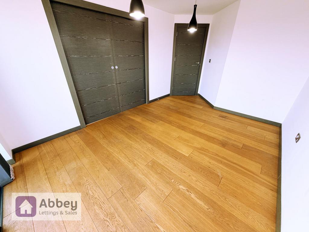 Home Office/Bedroom 3