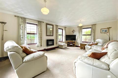 undefined, Maidenwells, Pembroke