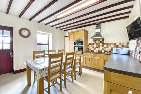 undefined, Maidenwells, Pembroke