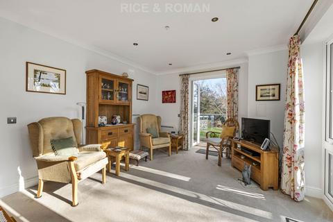 2 bedroom retirement property for sale, Rise Road, Ascot SL5