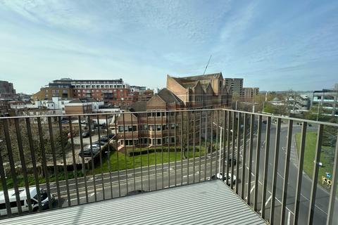 1 bedroom flat to rent, 25 Moorbridge Road, Maidenhead, SL6