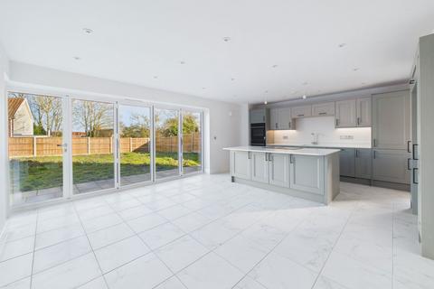 undefined, Saxon Court, Framlingham