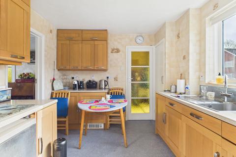 4 bedroom detached house for sale, Poynings Crescent, Basingstoke, RG21